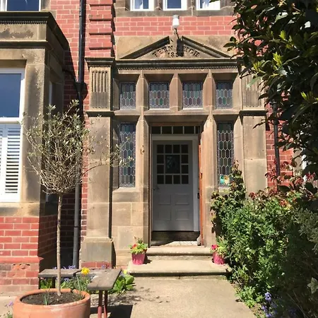 Fernleigh Bed & Breakfast 3*