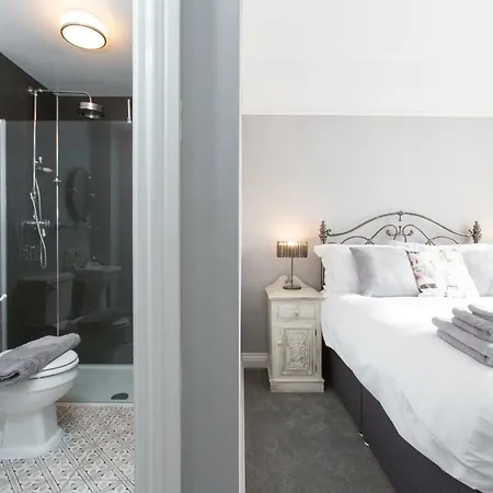 Fernleigh Robin Hood's Bay