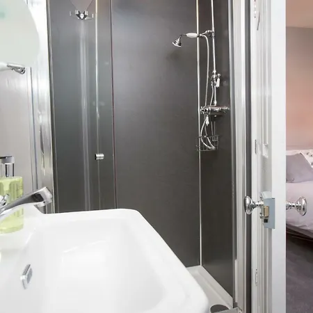 ベッド・アンド・ブレックファスト Fernleigh 3*